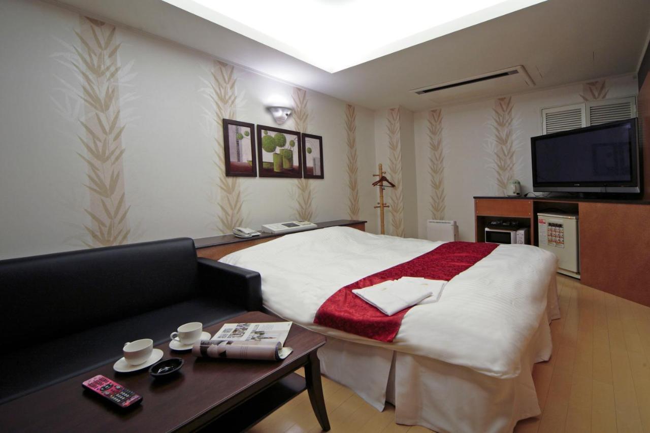 Hotel Lala Minato - Adult Only Nagoya Exterior photo
