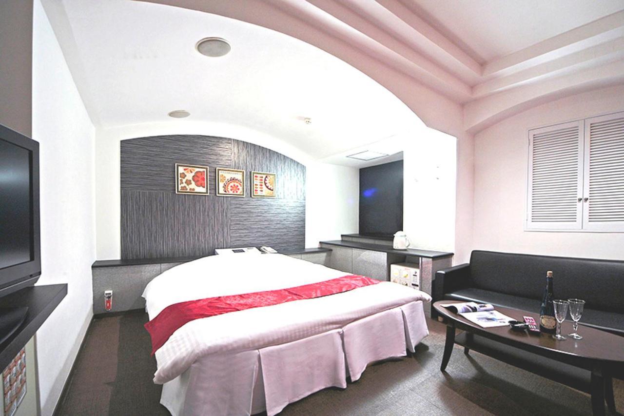 Hotel Lala Minato - Adult Only Nagoya Exterior photo